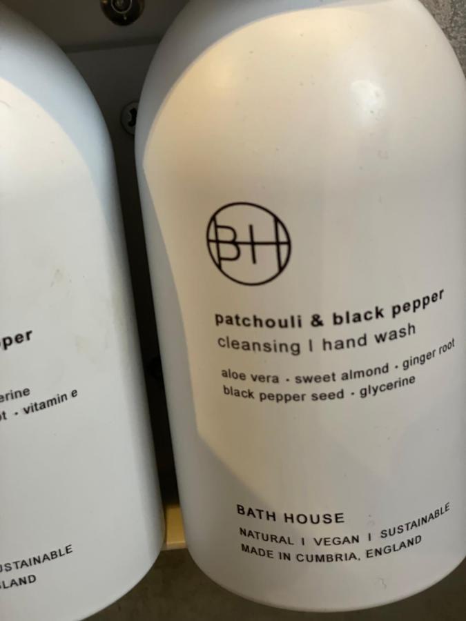 The Walled Garden At Cheshire Boutique Bathhouse Нантвич Экстерьер фото