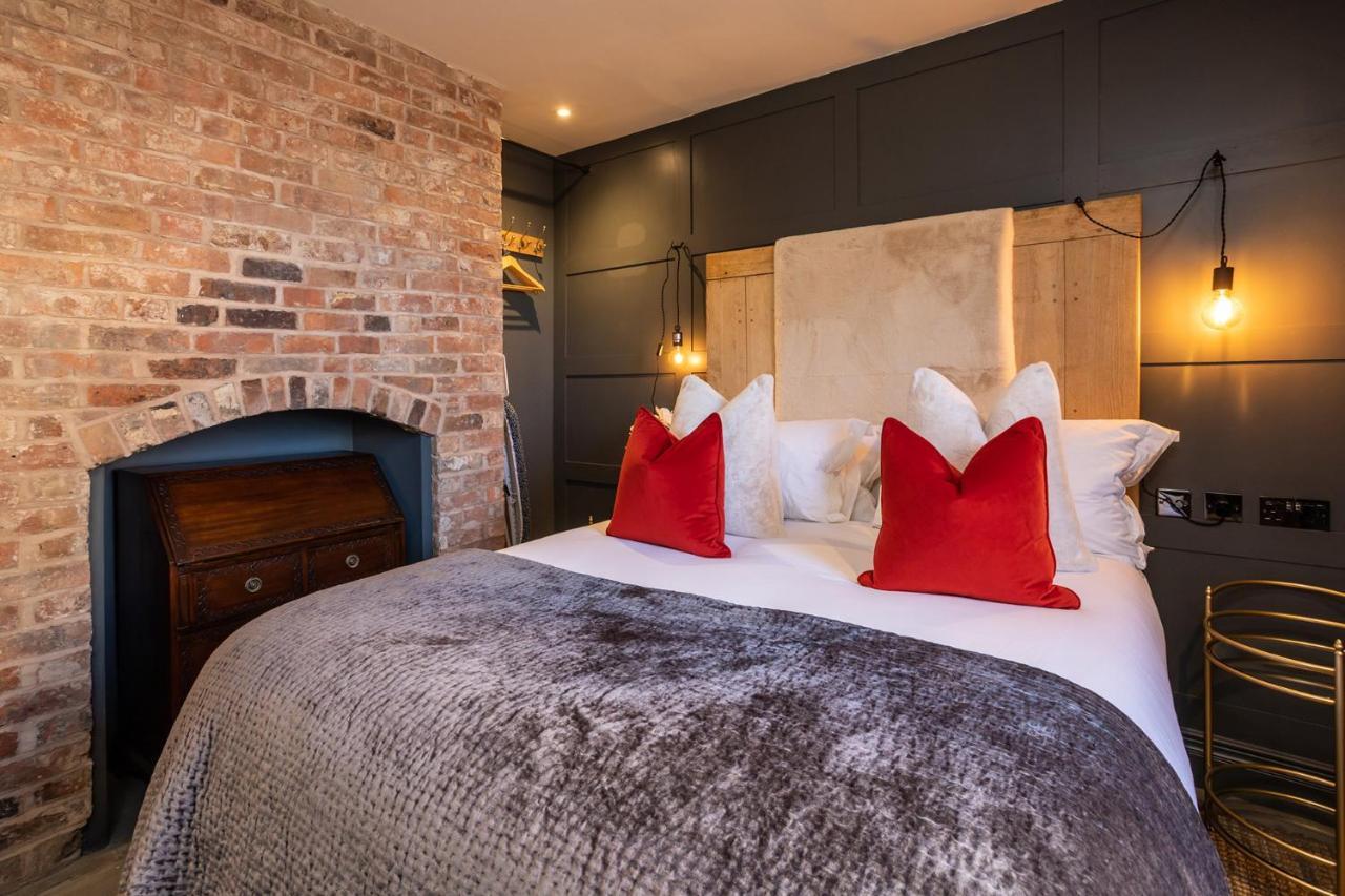 The Walled Garden At Cheshire Boutique Bathhouse Нантвич Экстерьер фото