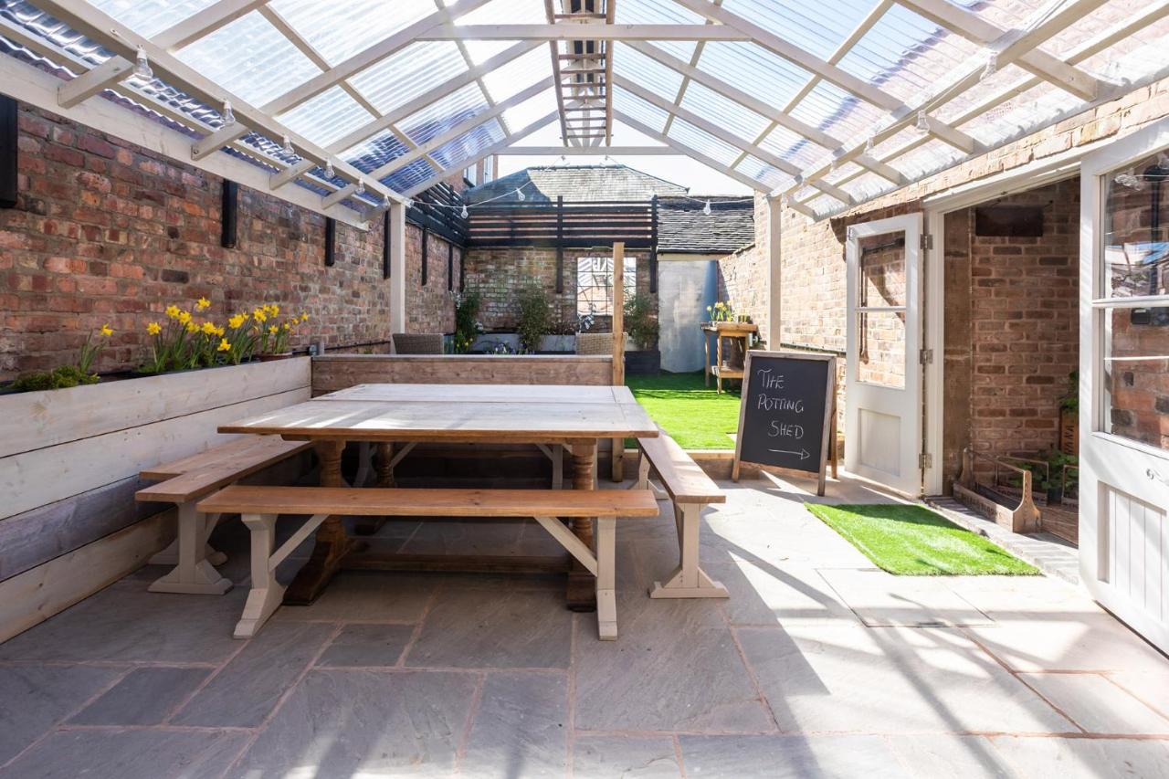 The Walled Garden At Cheshire Boutique Bathhouse Нантвич Экстерьер фото