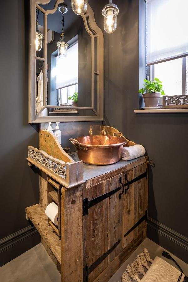 The Walled Garden At Cheshire Boutique Bathhouse Нантвич Экстерьер фото