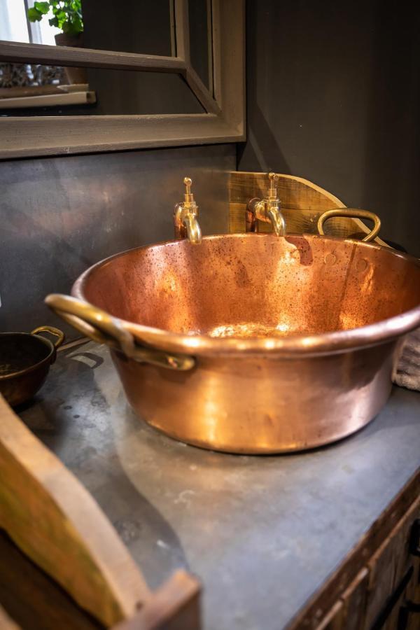 The Walled Garden At Cheshire Boutique Bathhouse Нантвич Экстерьер фото