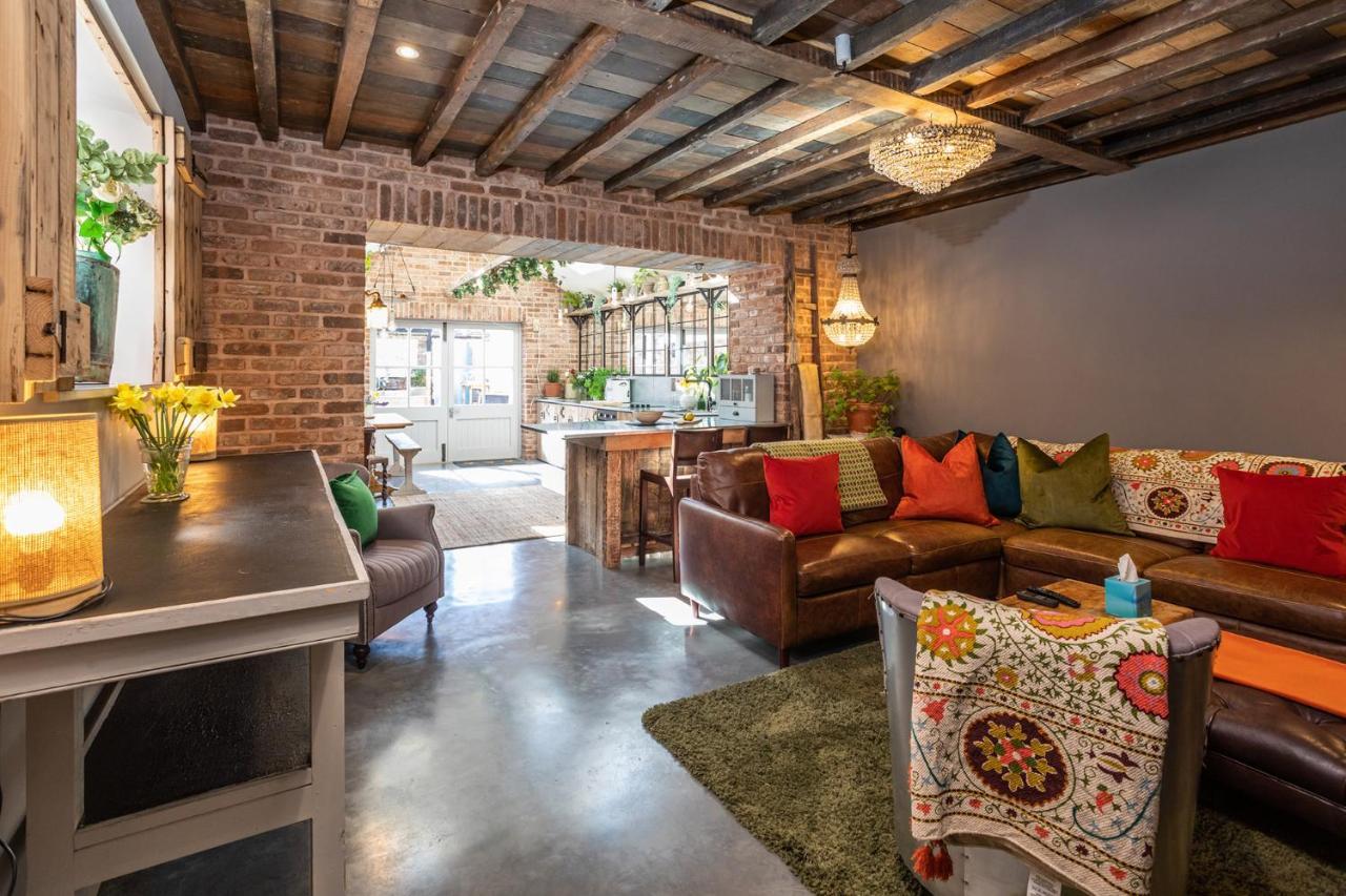 The Walled Garden At Cheshire Boutique Bathhouse Нантвич Экстерьер фото